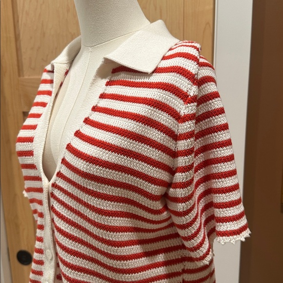 Abercrombie & Fitch Red and White Striped Cardigan - Picture 2 of 6